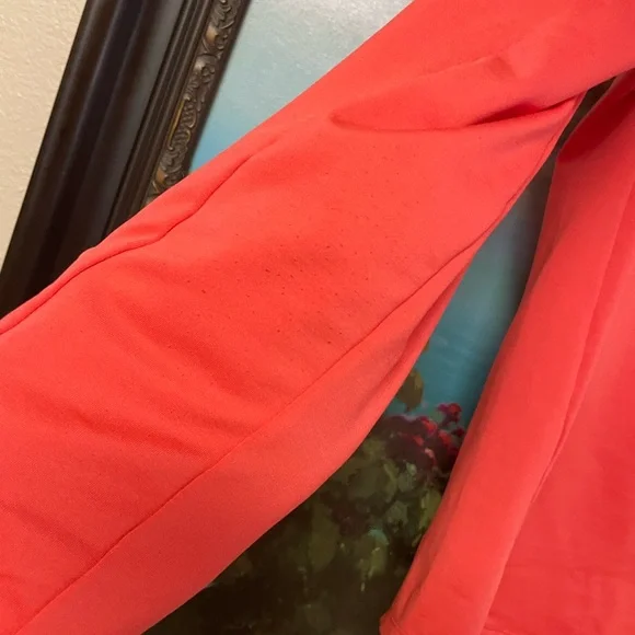 Under Armour Vibrant Coral ColdGear Fitted Top - Picture 6 of 12